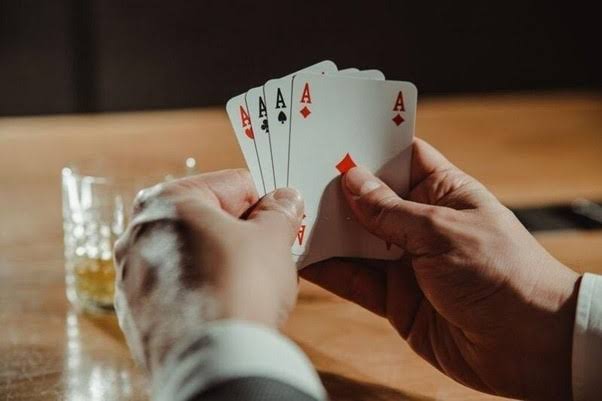 Tuyệt Chiêu Gài Bẫy Dùng Tứ Quý "Gôm Tiền" Cao Thủ